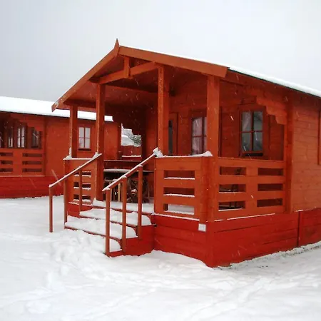 Campingplatz Pinewood Park - Tipis, Hot Tubs And 4*